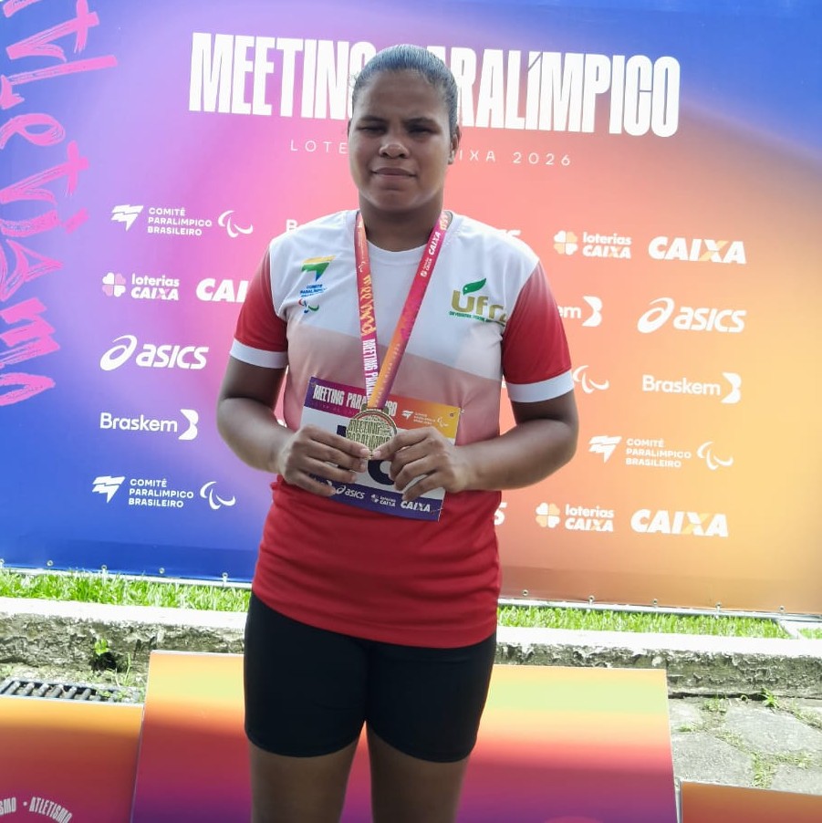 Ana Vitória conquista vaga nas Paralimpíadas Universitárias 2026
